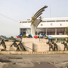 攀钢集团产业园文化浮雕施工